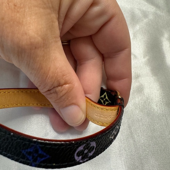 Louis Vuitton Murakami Cell Phone Strap - Picture 9 of 10